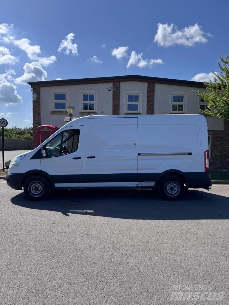 Ford Transit 350 Panel vans