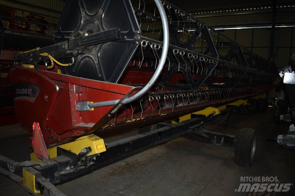 CASE 9120 Combine Harvesters