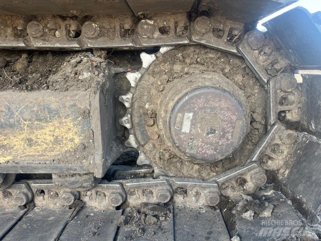 JCB JS 220 LC Crawler Excavators