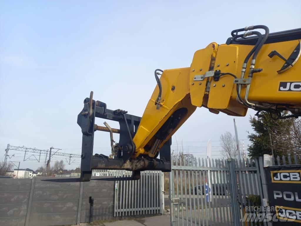 JCB 535-125 Telescopic Handlers