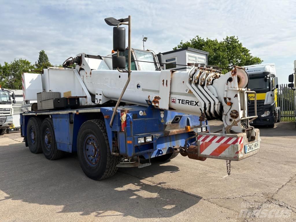 Terex AC 40 City Mobile and all terrain cranes