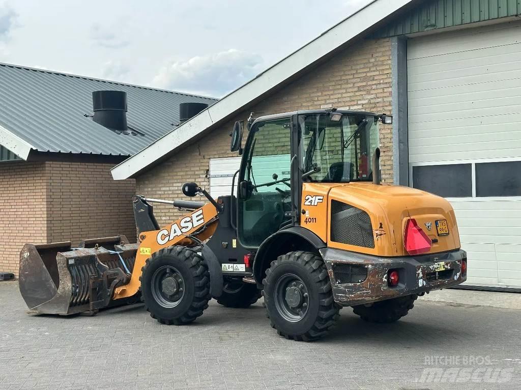 CASE 21F Wheel Loaders