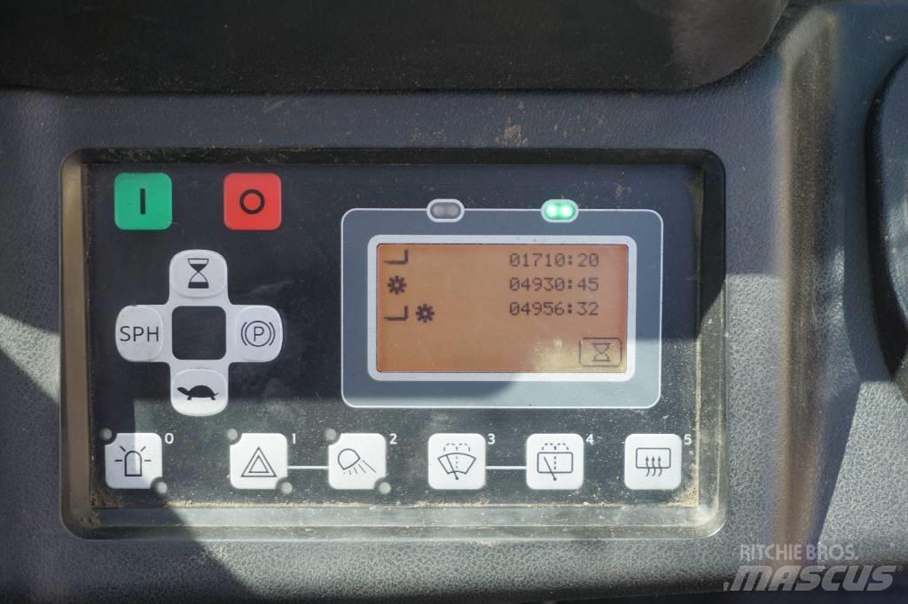 Toyota 8FBE16T Electric Forklifts