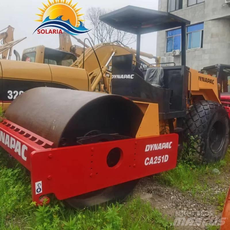 dynapanc ca251d Single drum rollers