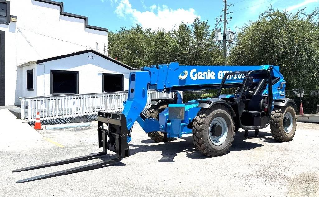 Genie GTH 1056 Telescopic Handlers
