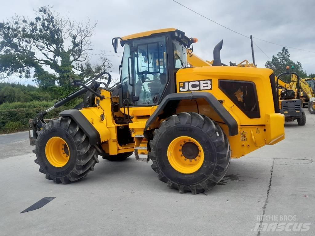JCB 427 Wheel Loaders