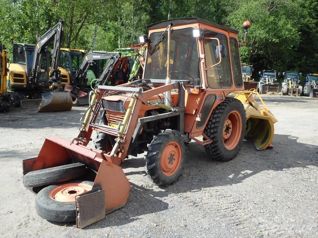 Kubota L 245 DT Compact tractors
