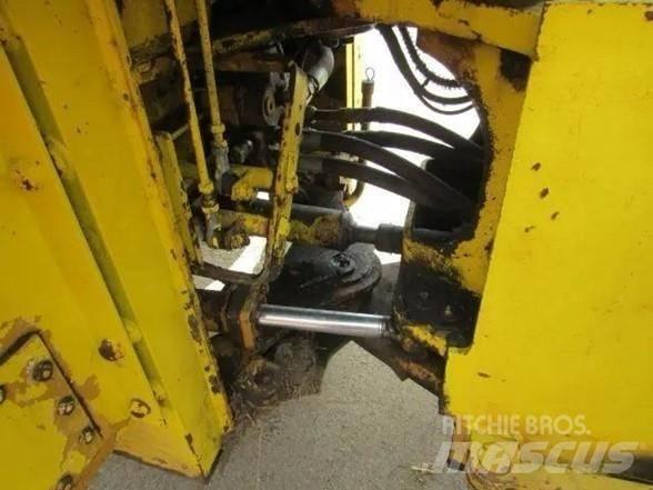 Kawasaki 65 Z III Wheel Loaders