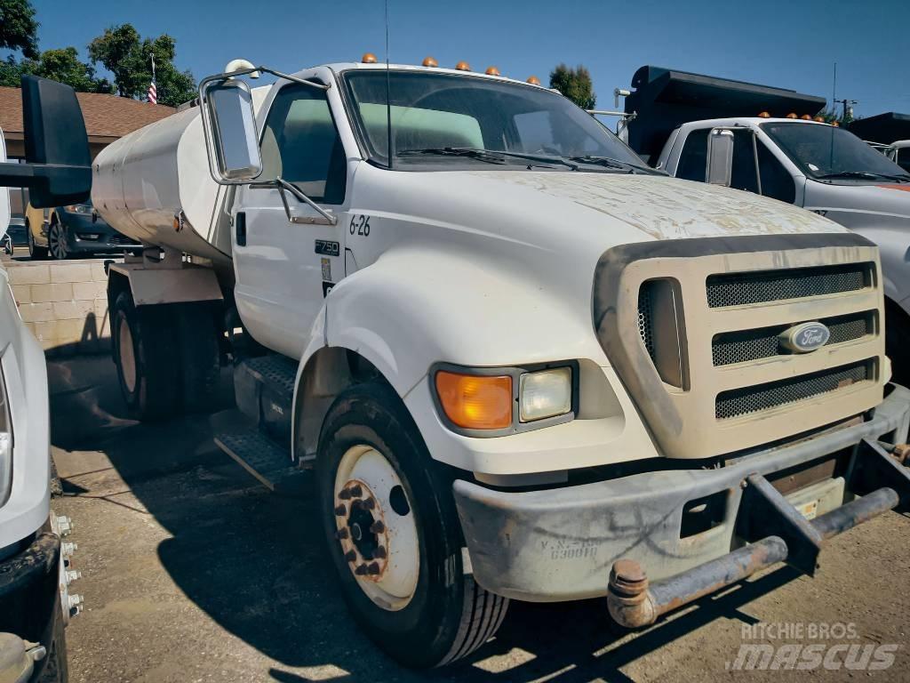 Ford F 750 XL SD Water Tankers
