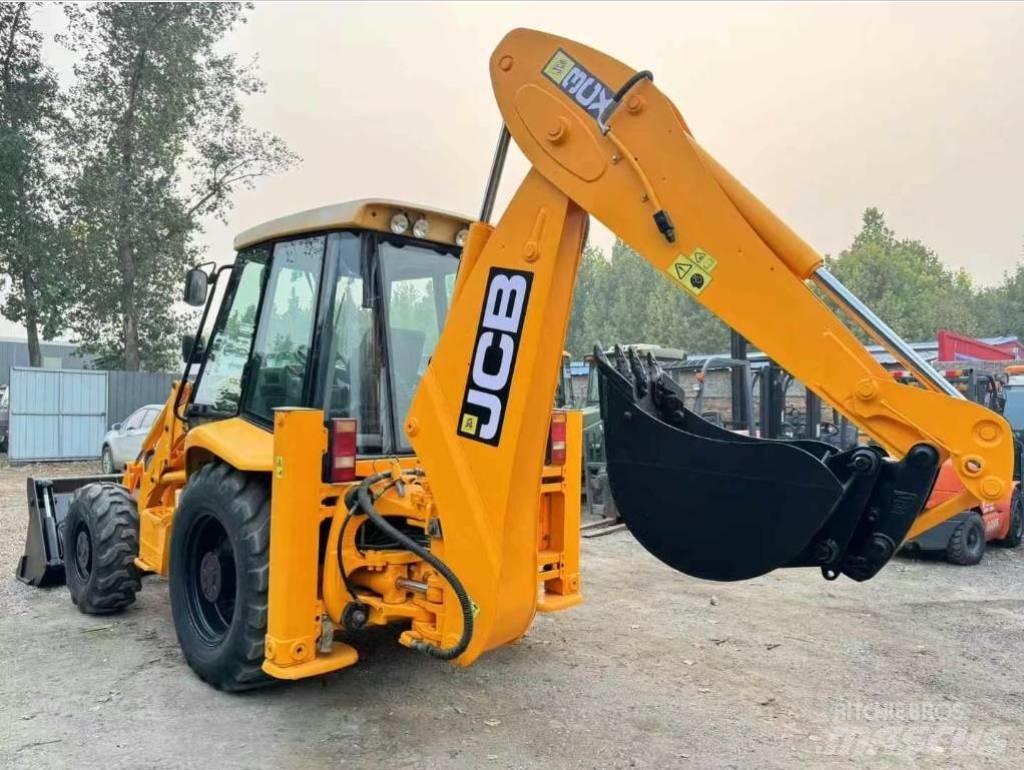 JCB 3 CX Backhoe Loaders