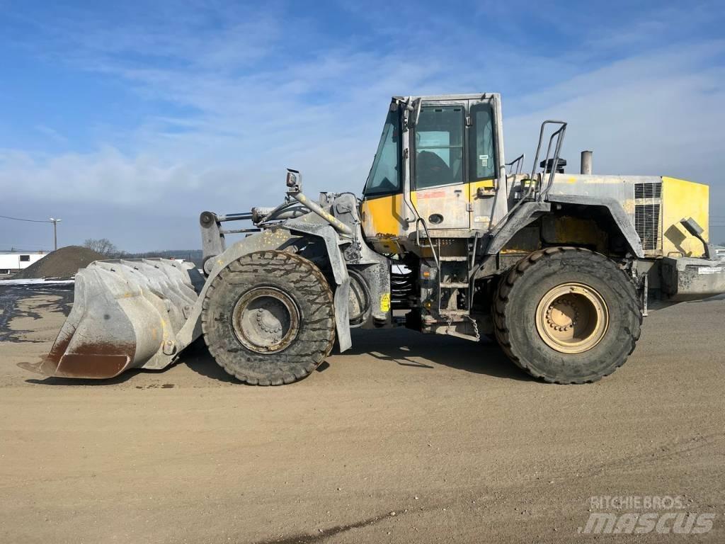 Komatsu WA 380-6 Wheel Loaders