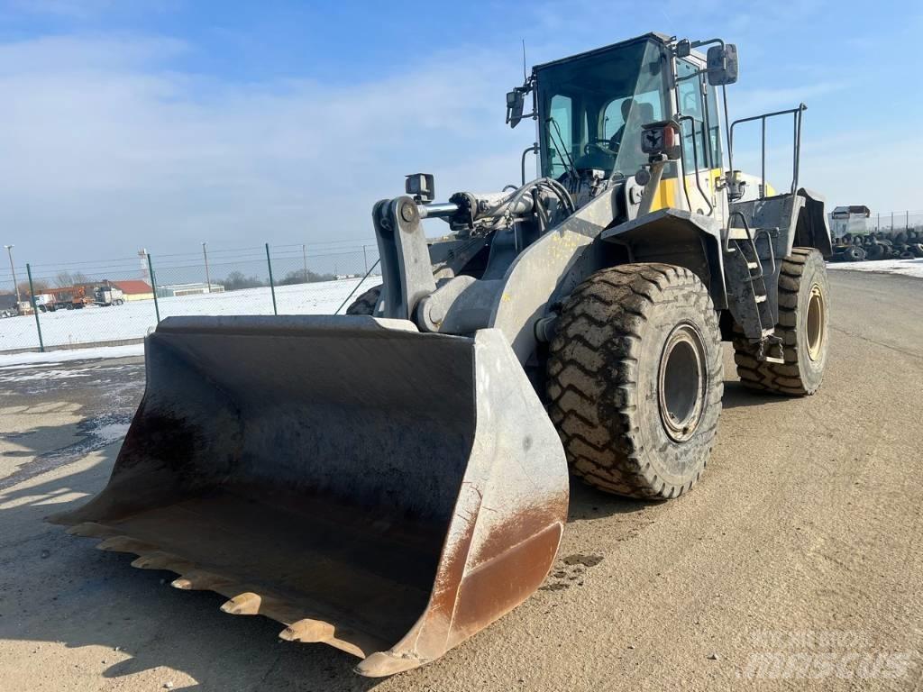 Komatsu WA 380-6 Wheel Loaders