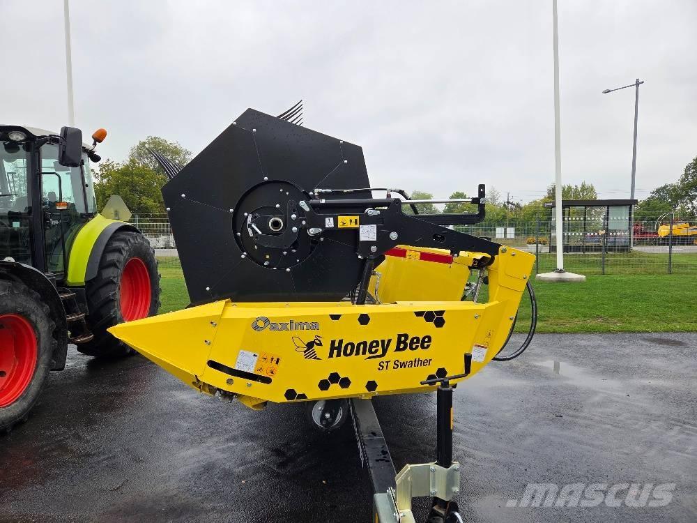 Honey Bee ST21 Swathers \ Windrowers