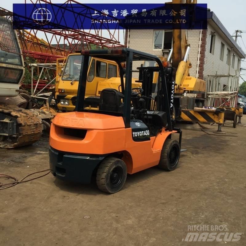 Toyota 7F Diesel Forklifts