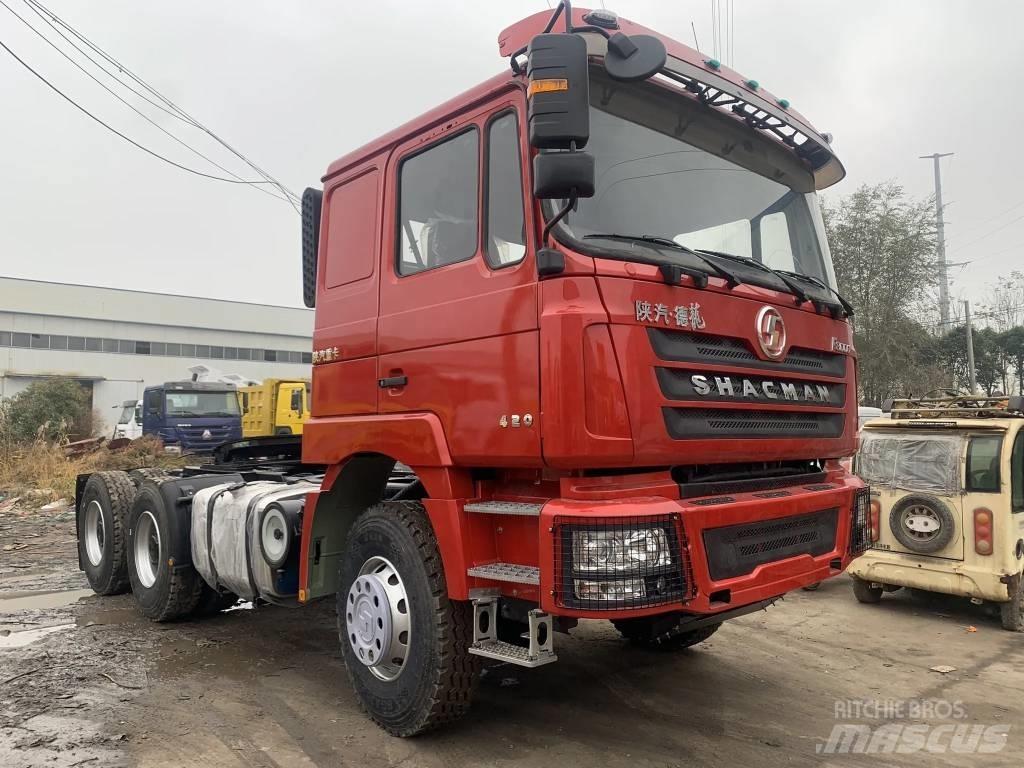 Shacman F3000 6X4 Conventional Trucks / Tractor Trucks