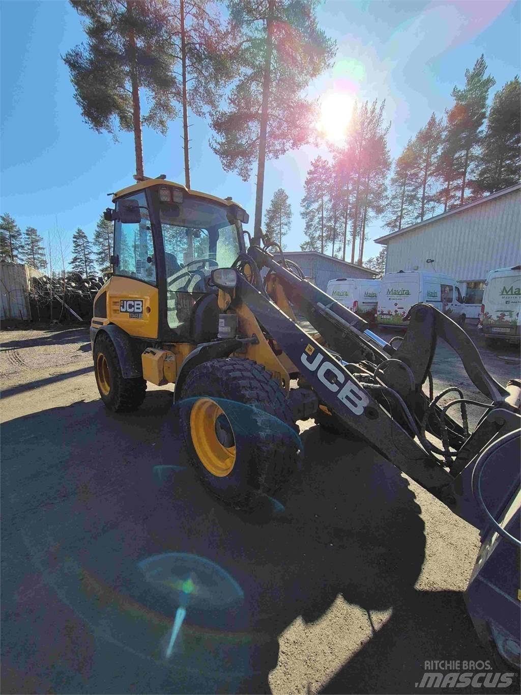 JCB 407 Wheel Loaders