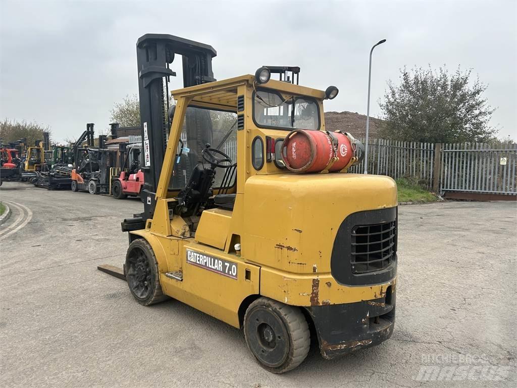 CAT GC70K Misc Forklifts