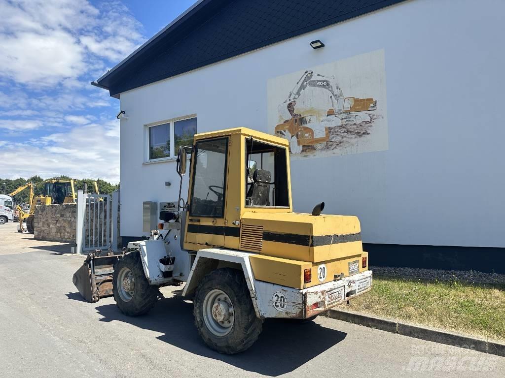 Schaeff SKL 832 Wheel Loaders