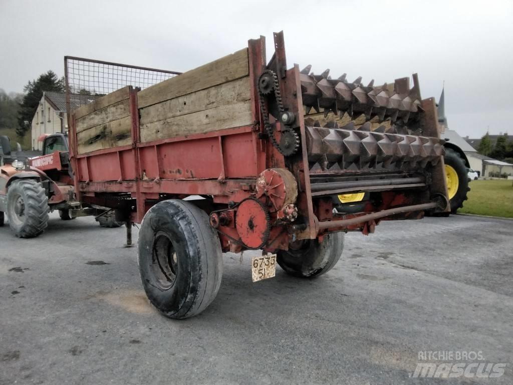  MOUZON DR 7 Manure spreaders