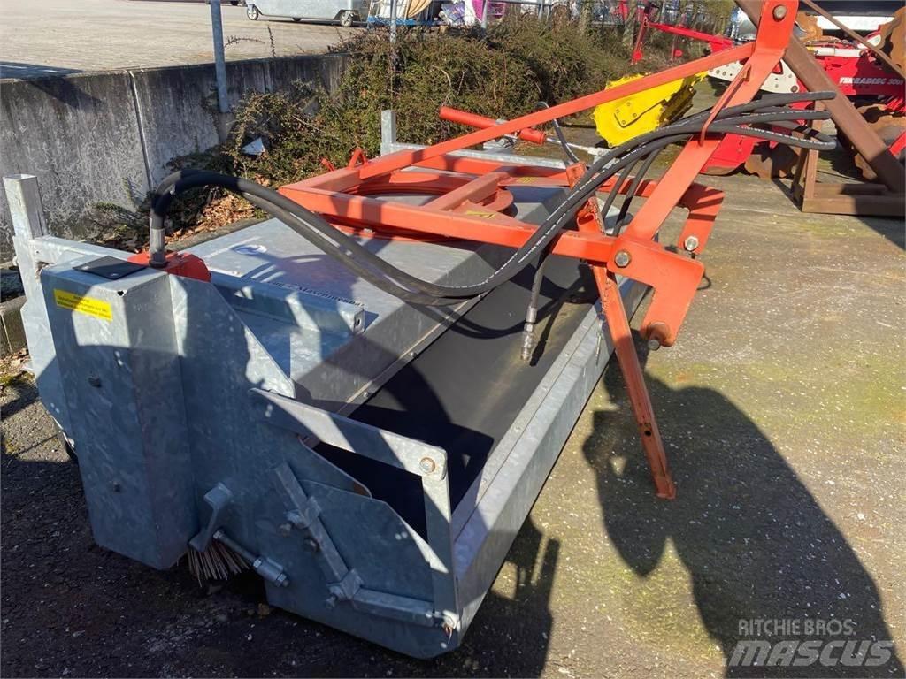 Briri SH 215 Sweepers