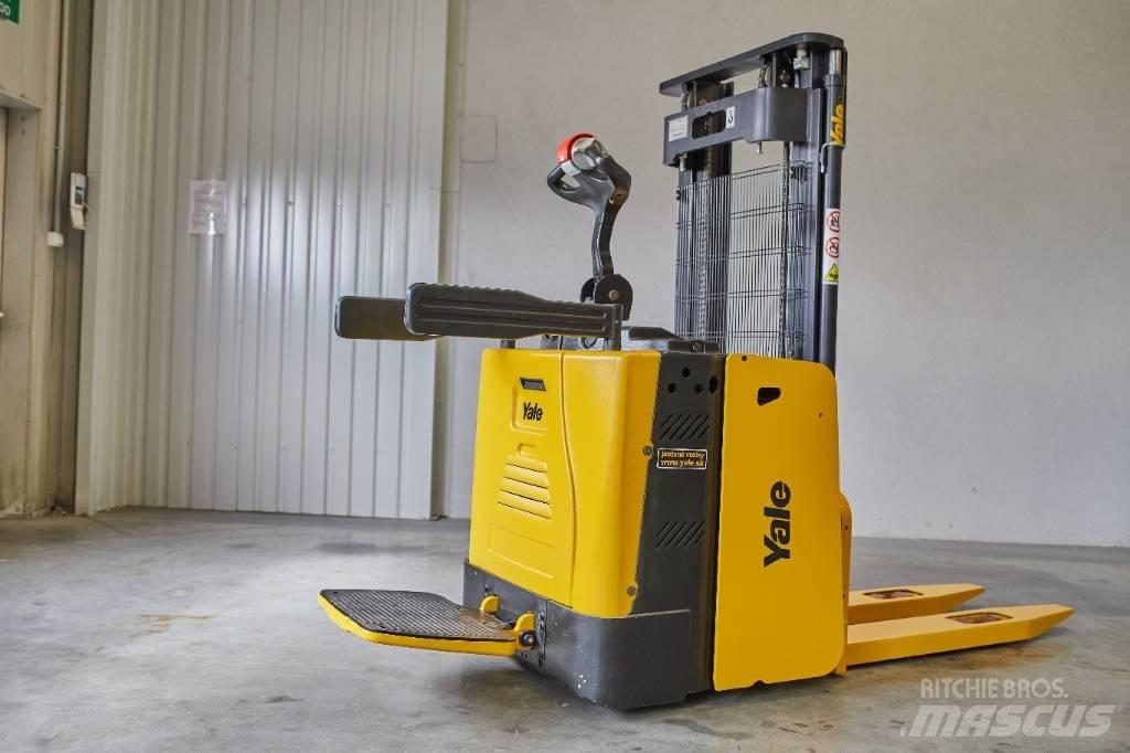 Yale MS12X Electric Forklifts