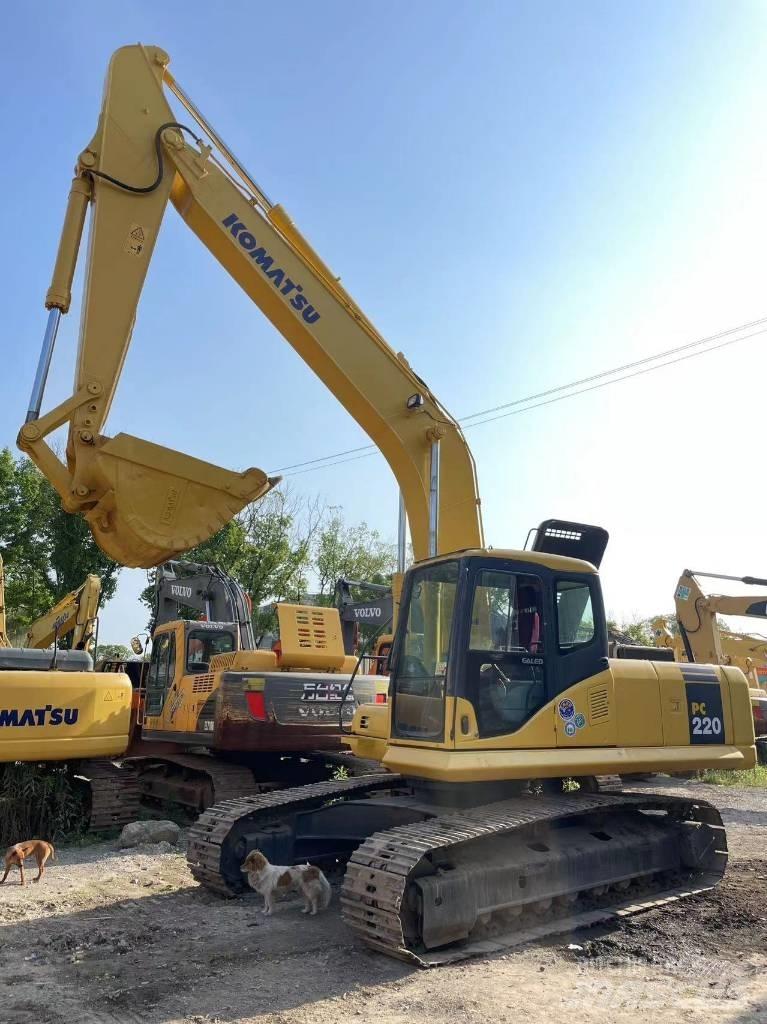 Komatsu PC 220-7 Crawler Excavators