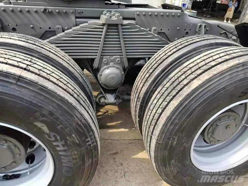 Howo 371 6x4 Conventional Trucks / Tractor Trucks