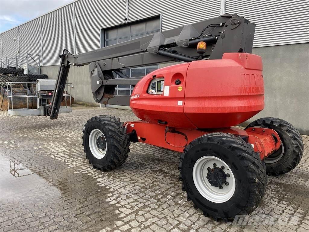Manitou 200ATJ RC Articulated boom lifts