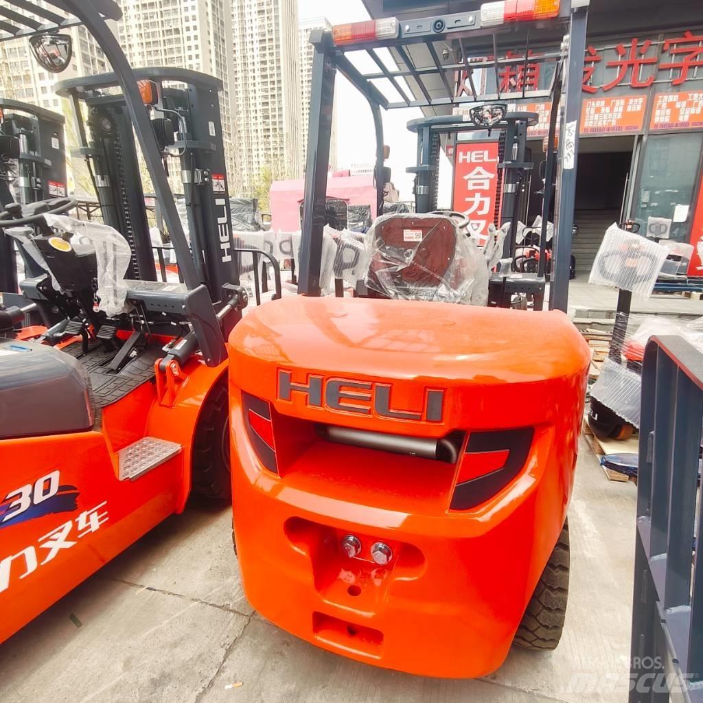 Heli CPC 35-Q26H2 Misc Forklifts