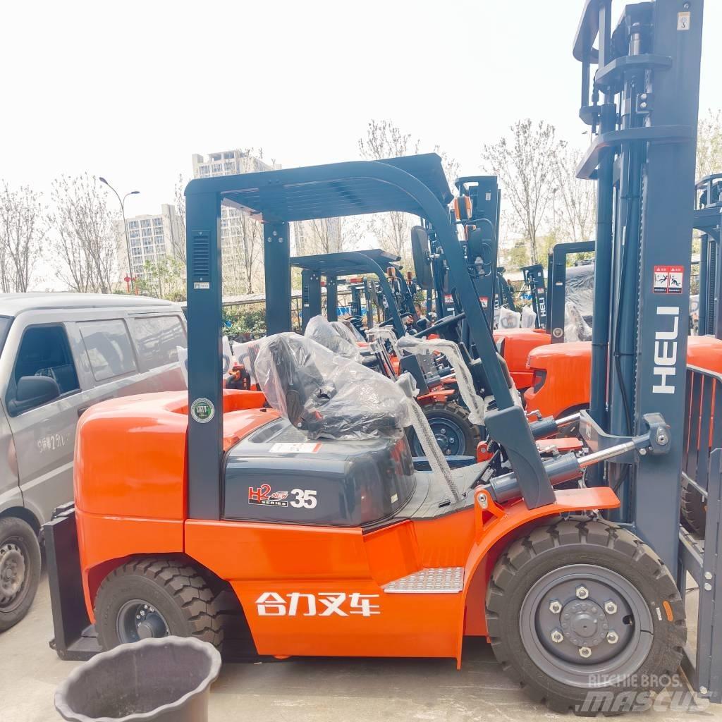 Heli CPC 35-Q26H2 Misc Forklifts