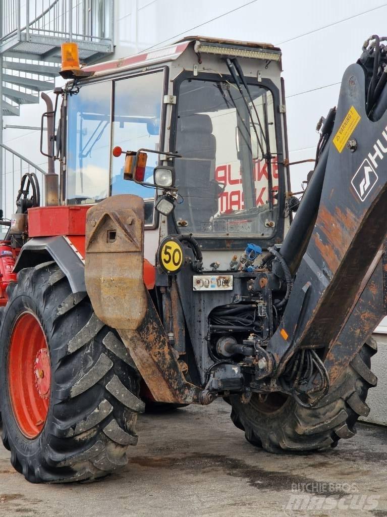 Huddig 1160 Backhoe Loaders