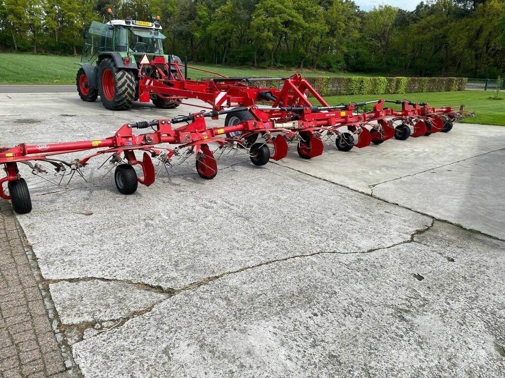 Lely 1250 Rakes and tedders