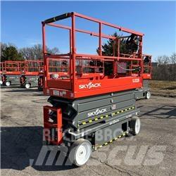 SkyJack SJ 3226 Scissor Lifts