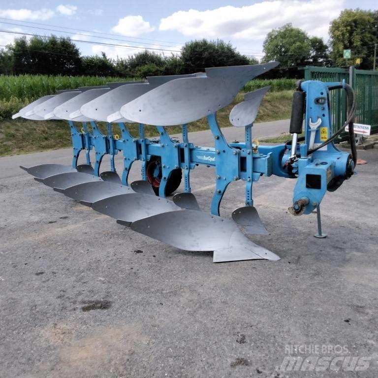 Lemken EurOpal 8 Reversible ploughs