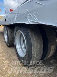 Palmse Trailer 5750 Lowboy trailer