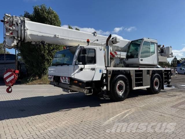 Tadano ATF 40-2 Mobile and all terrain cranes