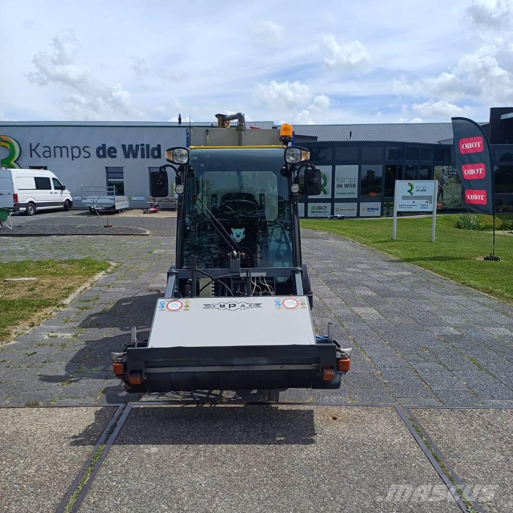 Multihog CX 75 Utility Tool Carriers
