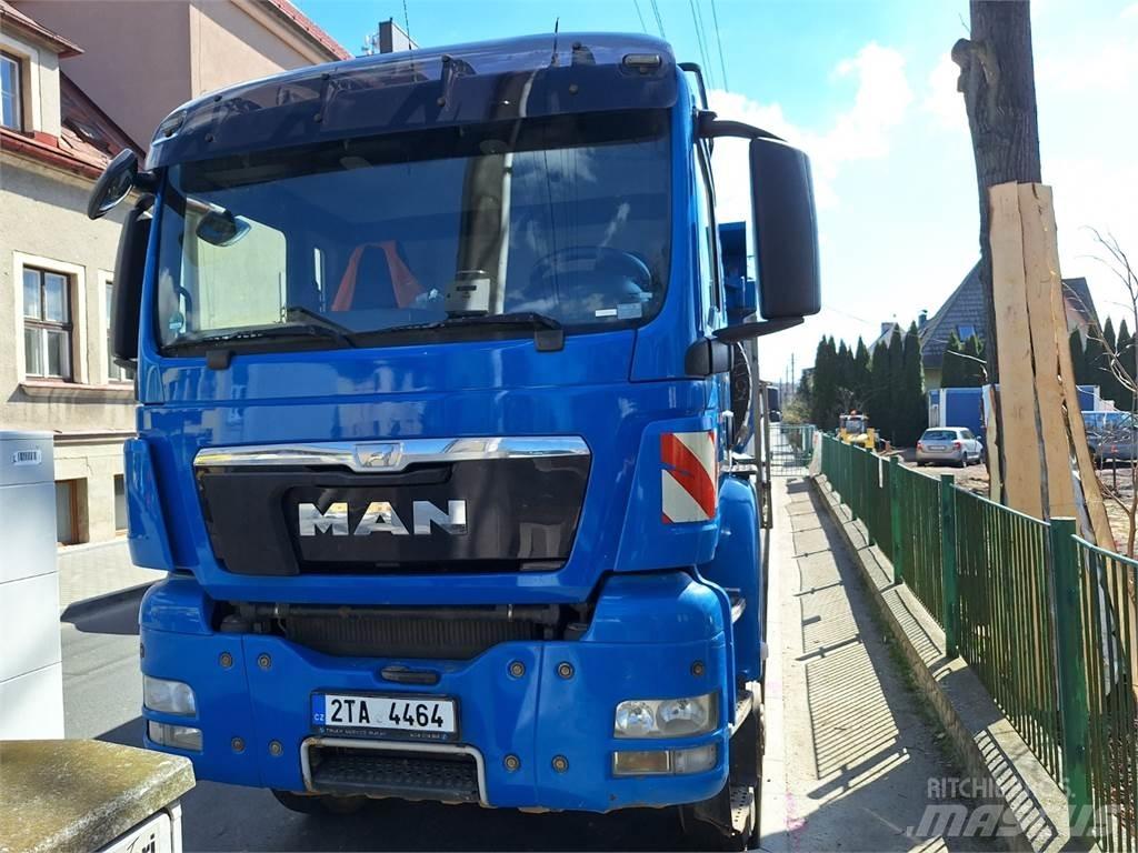 MAN TGS 35.440 8X8 Dump Trucks