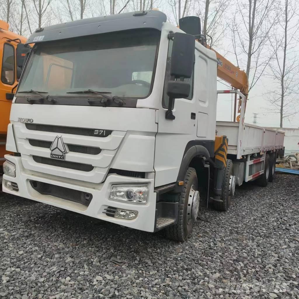 Howo 8*4 371 Dump Trucks