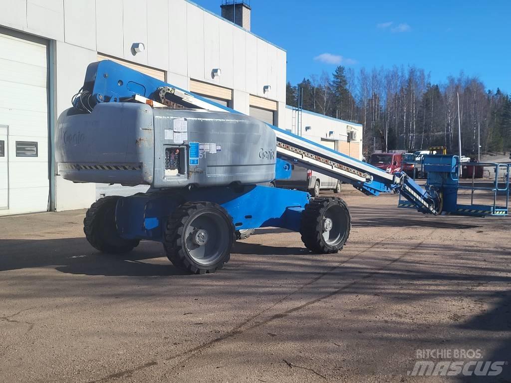 Genie S 65 Articulated boom lifts