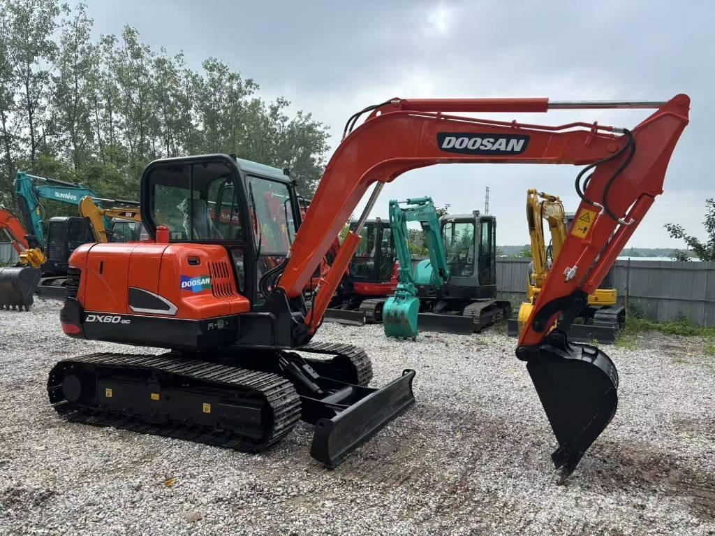 Doosan DX 60 Mini Excavators <7t (Mini Diggers)