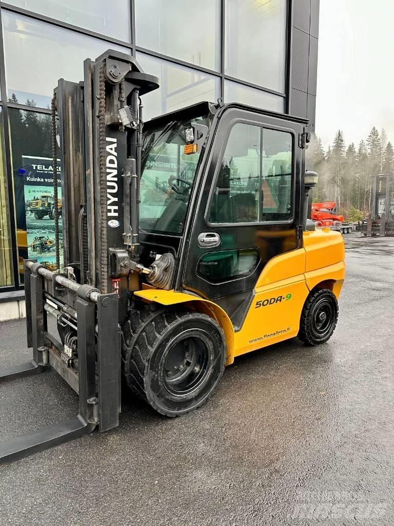 Hyundai 50DA-9 Diesel Forklifts
