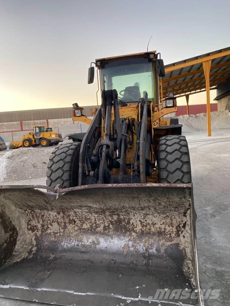 Volvo L 90 E Wheel Loaders