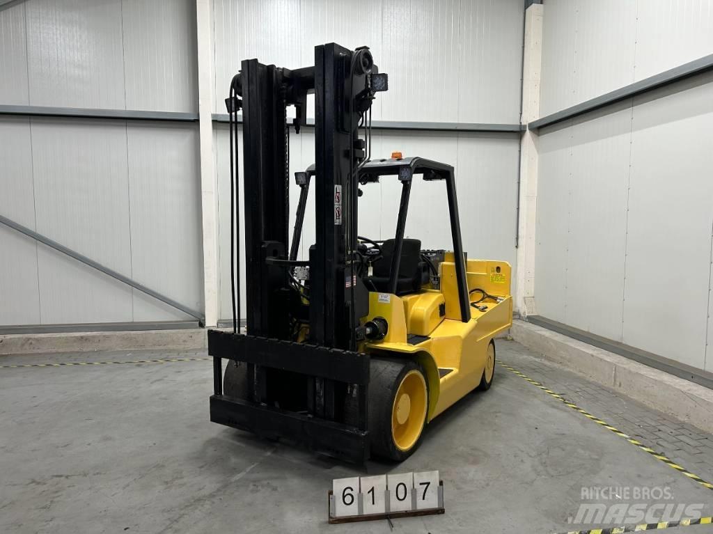 Hoist E220 Electric Forklifts