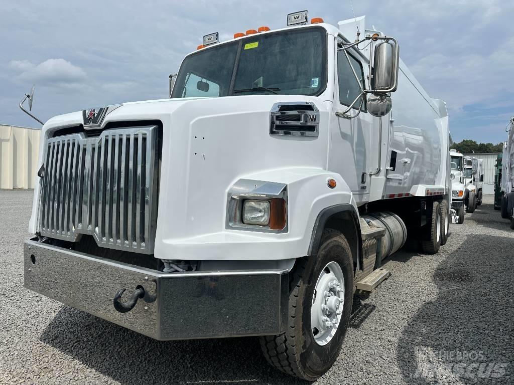 Western Star 4700 Garbage Trucks / Recycling Trucks