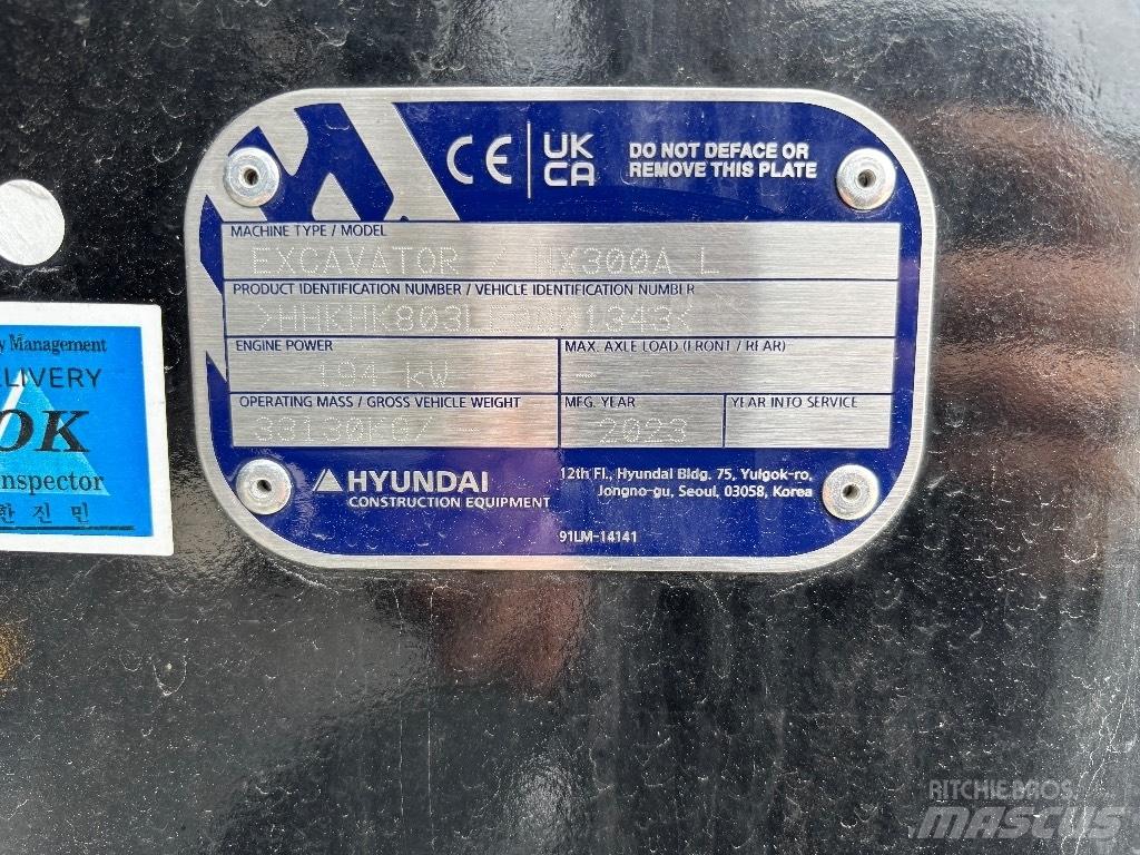 Hyundai HX300A L Crawler Excavators