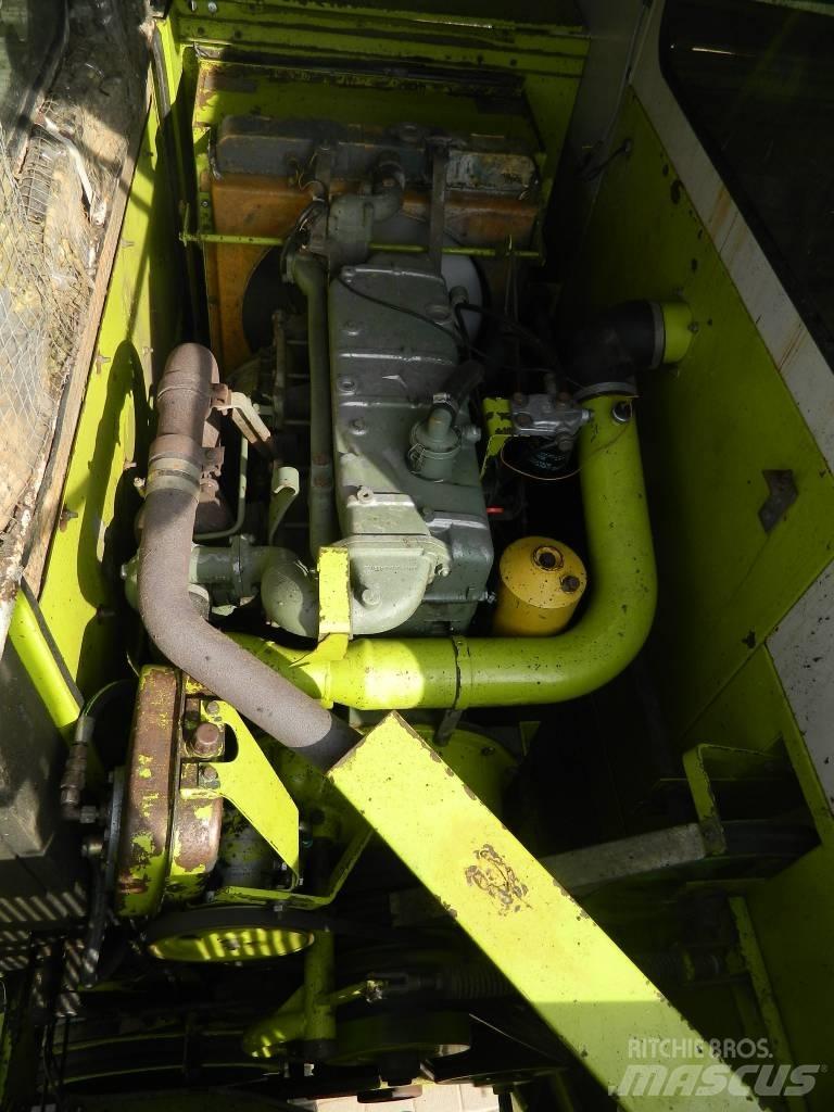 CLAAS Dominator 86 Combine Harvesters