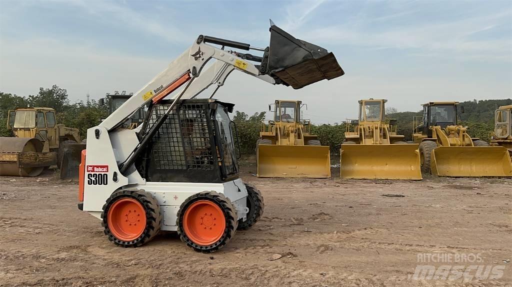 Bobcat S 300 Skid Steer Loaders