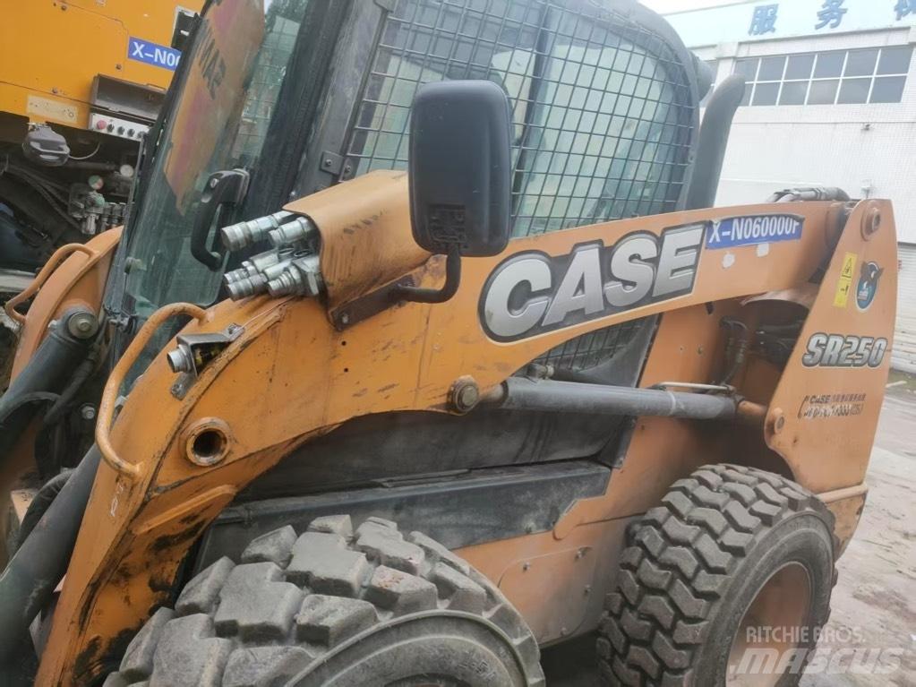 CASE SR 250 Skid Steer Loaders