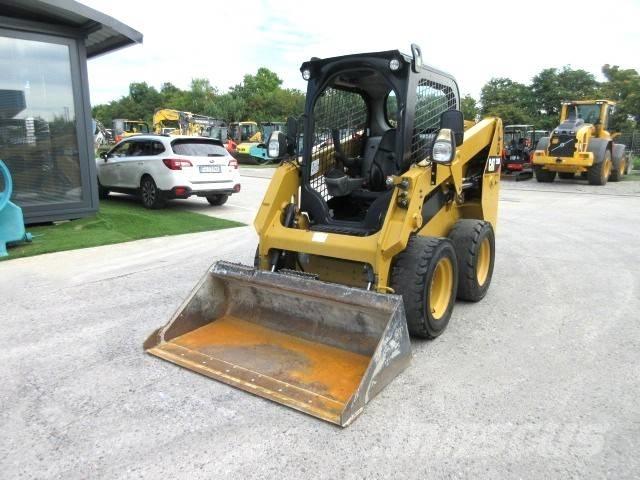 CAT 226 D Skid Steer Loaders
